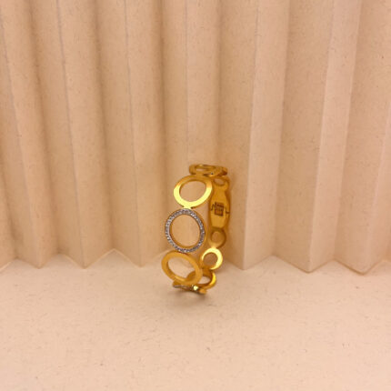 Stardust swirls Kada